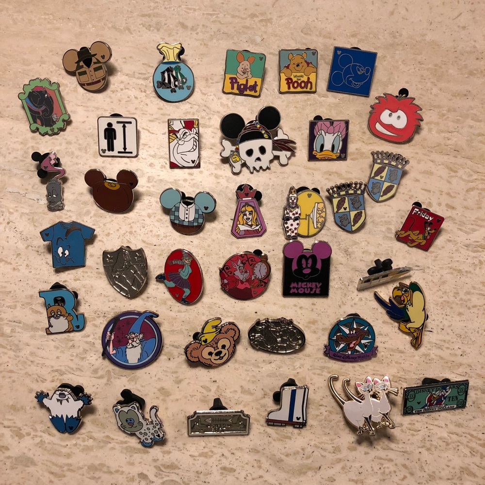 Disney Pins Lot